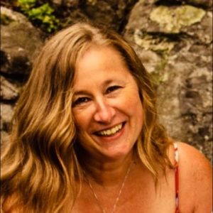 Meet your Posher, Julie